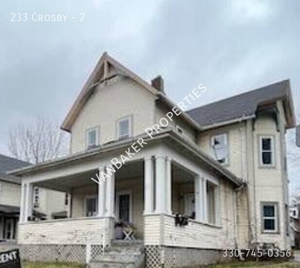 Apartment for rent at 233 Crosby #2, Akron, OH 44303