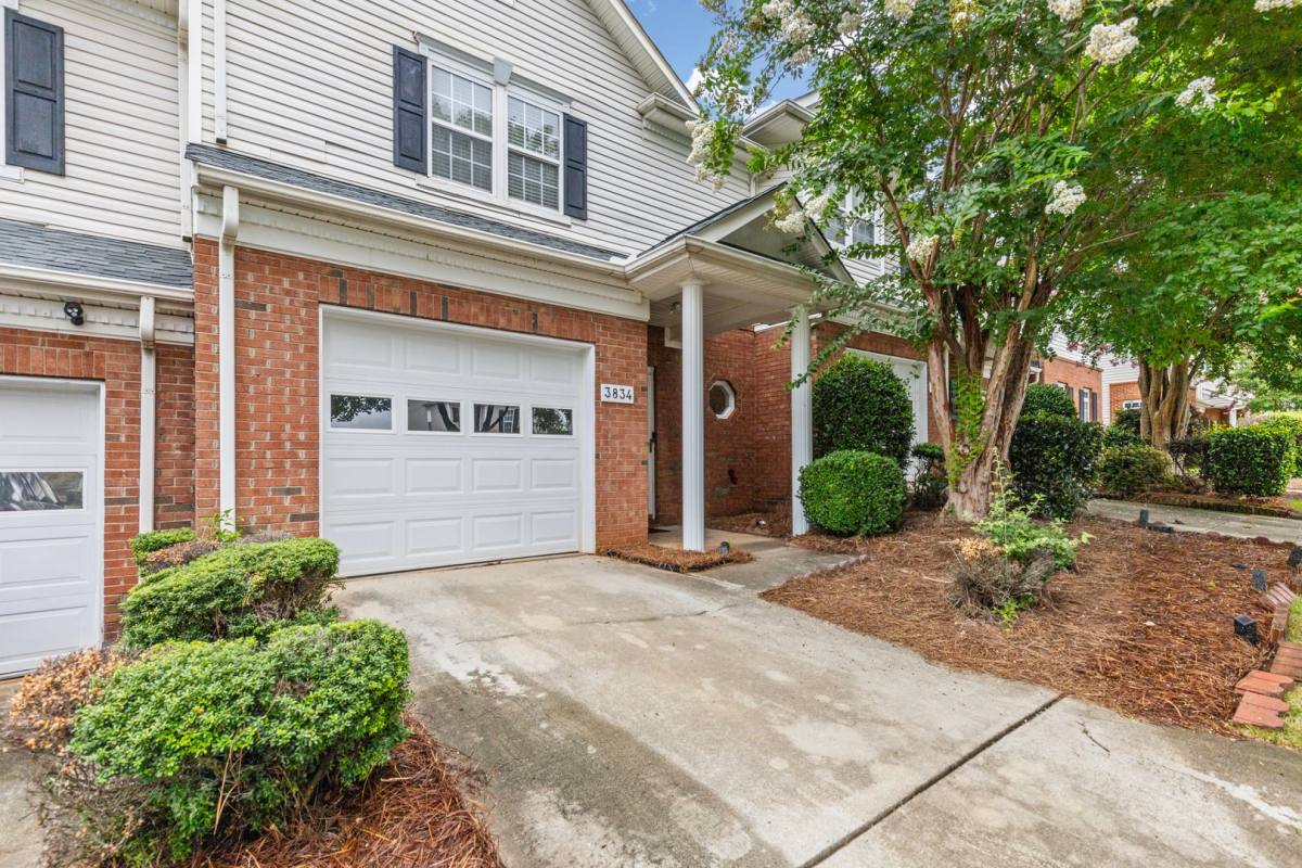 Townhouse for rent at 3834 Thomas Ridge Dr, Charlotte, NC 28269