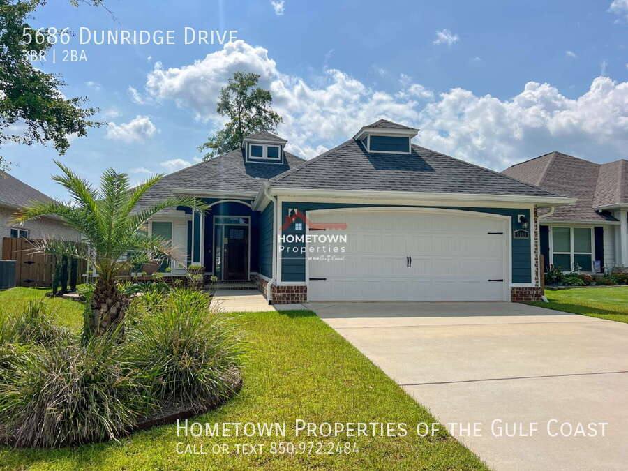 House for rent at 5686 Dunridge Dr, Milton, FL 32571