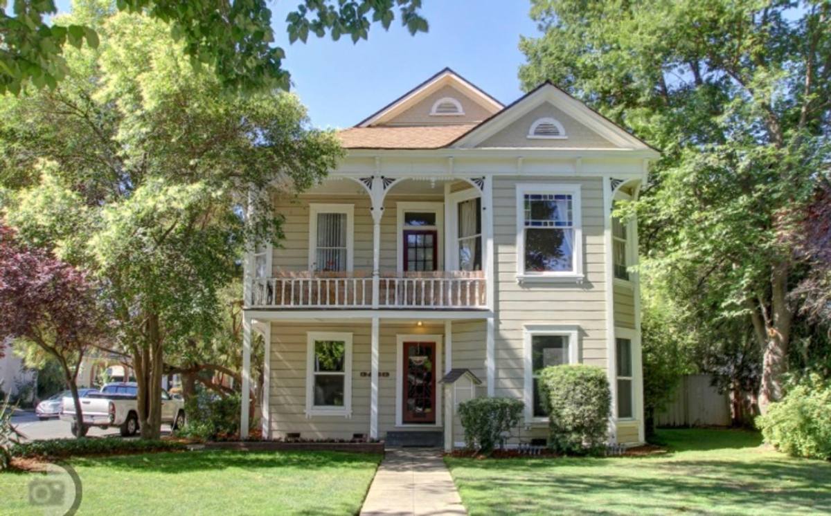 Apartment for rent at 3468 J St, Sacramento, CA 95816
