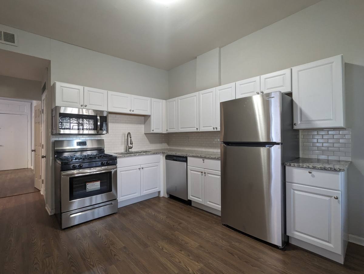 Apartment for rent at 1424 N Maplewood, Chicago, IL 60622