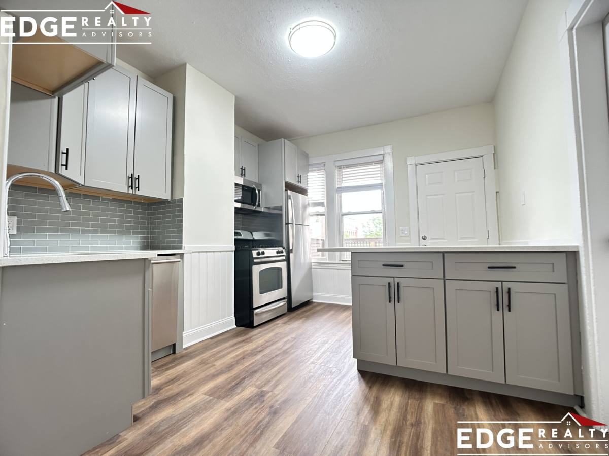 Apartment for rent at 16-16 1 2 O St #3, South Boston, MA 02127