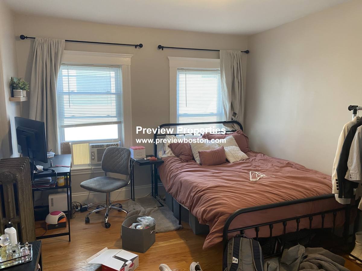 Apartment for rent at 129 Brooks St #2P, Brighton, MA 02135
