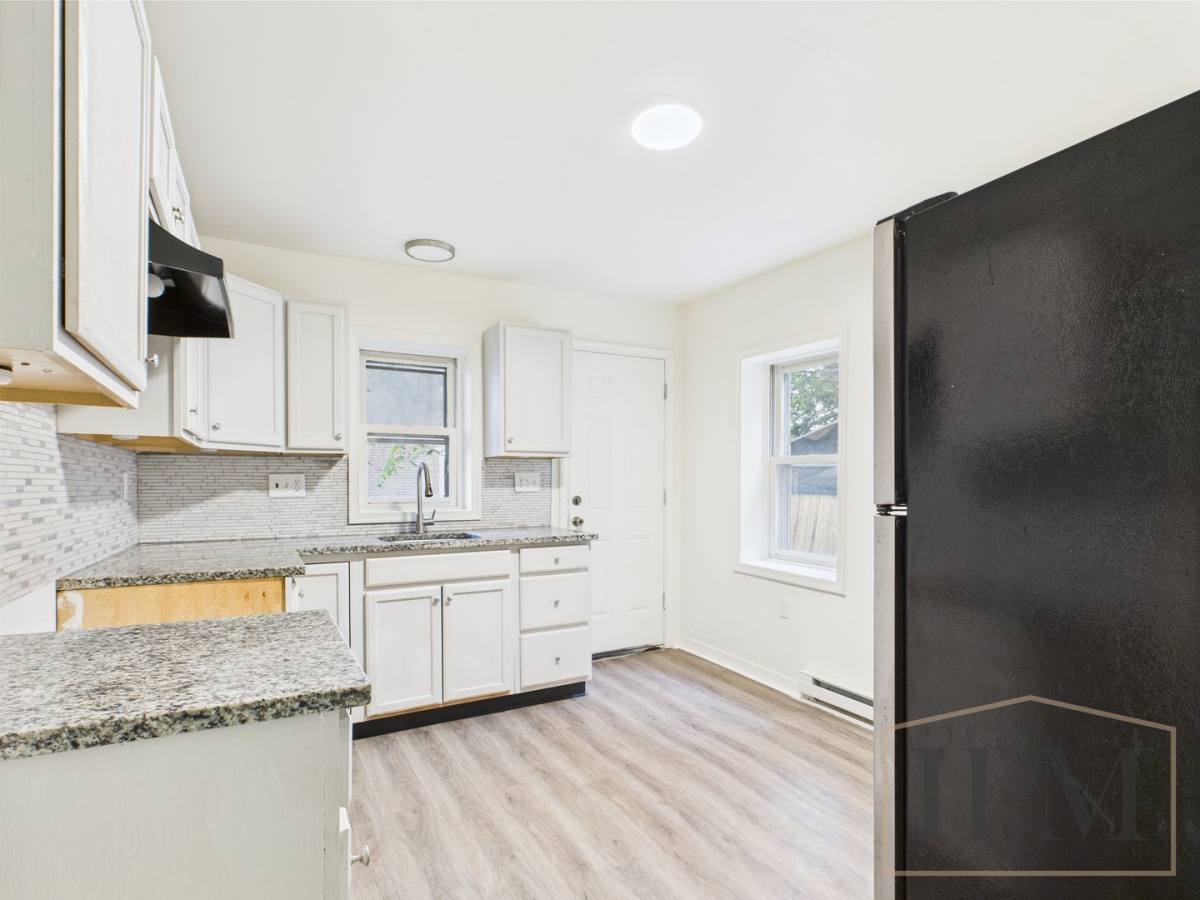 House for rent at 74A N 18th St, Harrisburg, PA 17103