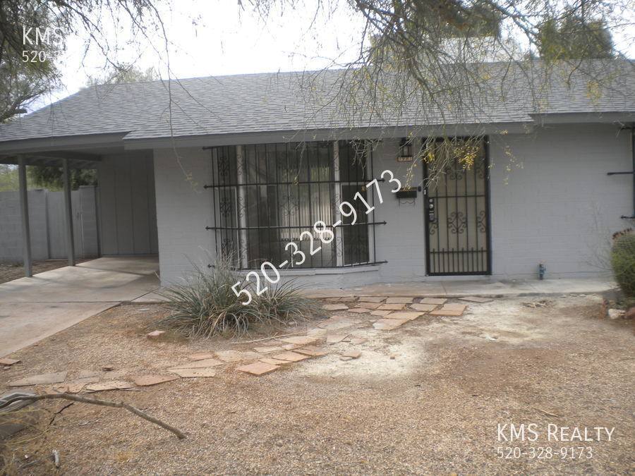 House for rent at 1981 W Merlin Rd, Tucson, AZ 85713