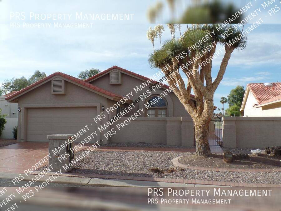 House for rent at 10906 E Navajo Dr, Chandler, AZ 85248