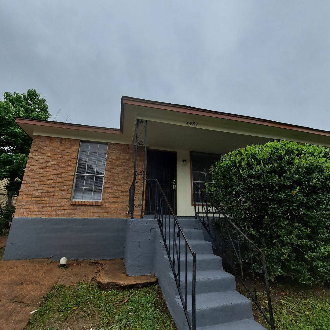 Townhouse for rent at 4432 Sumners Wells Rd, Memphis, TN 38118