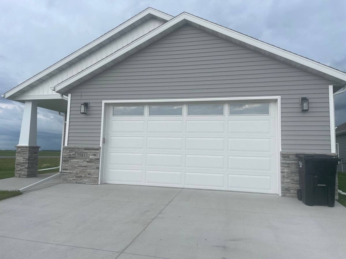 House for rent at 7581 23rd St S, Fargo, ND 58104