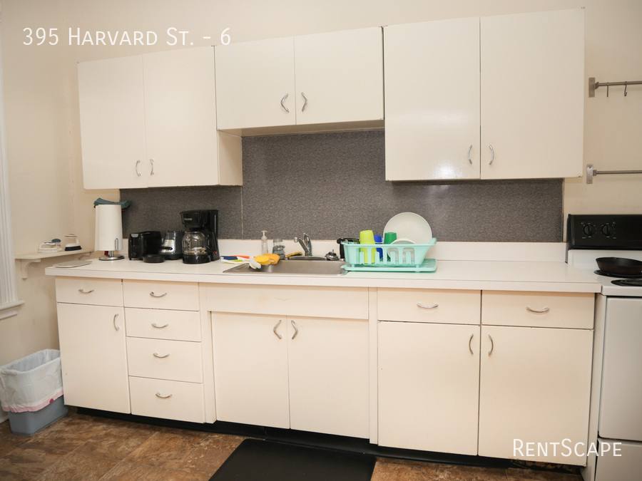 Apartment for rent at 395 Harvard St #6, Brookline, MA 02446