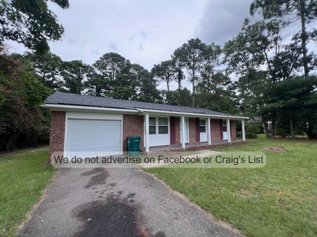 House for rent at 321 Baylor Dr, Fayetteville, NC 28306