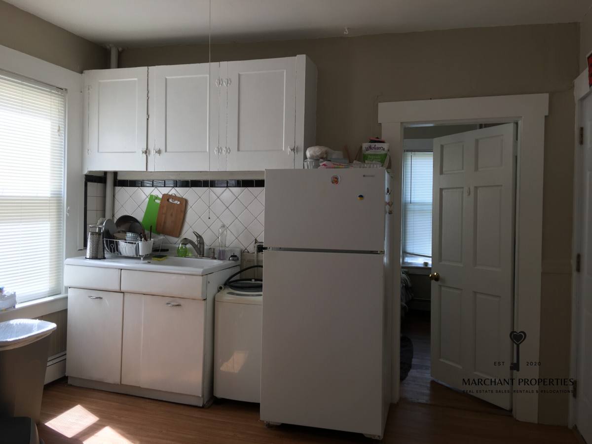 House for rent at 355 Windsor St #2L, Cambridge, MA 02141