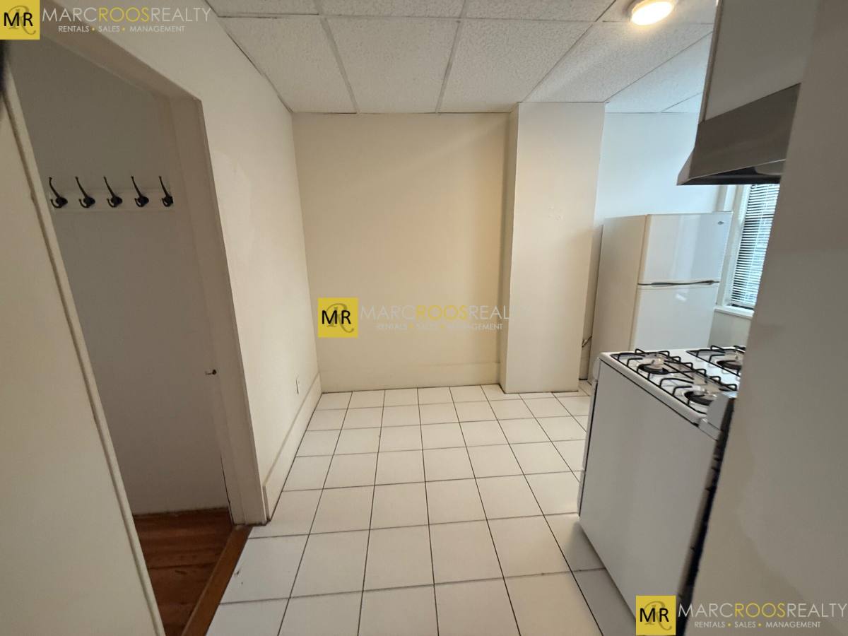 Apartment for rent at 11 Charter St #5, Boston, MA 02113