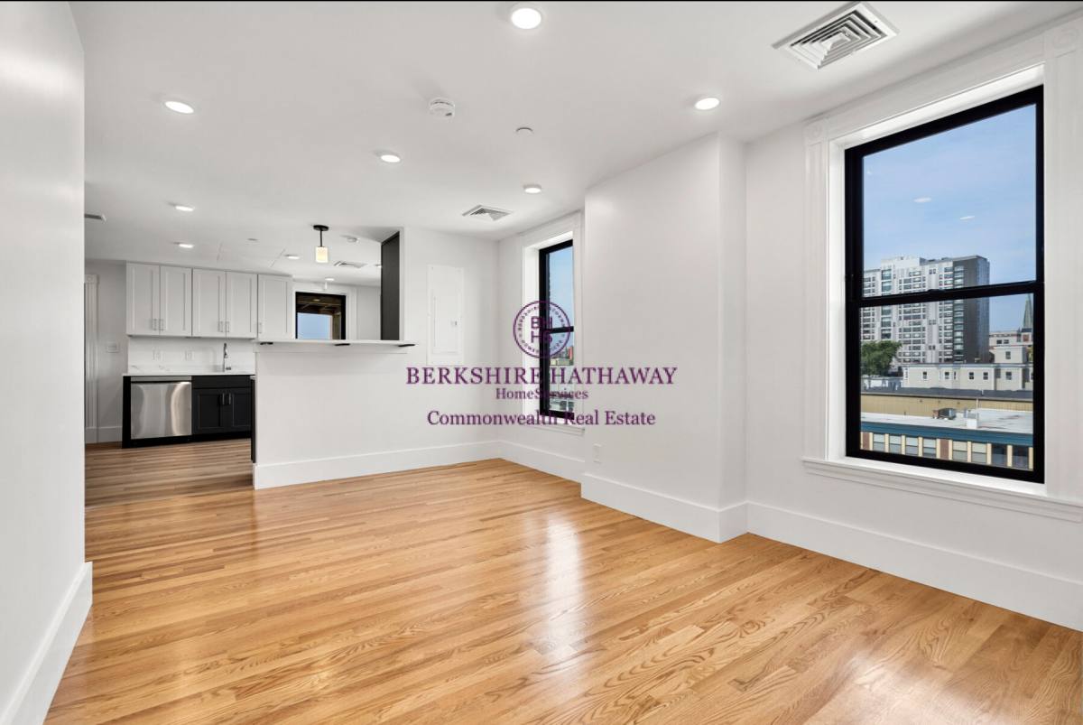 Apartment for rent at 434 Mass Ave #8, Cambridge, MA 02139