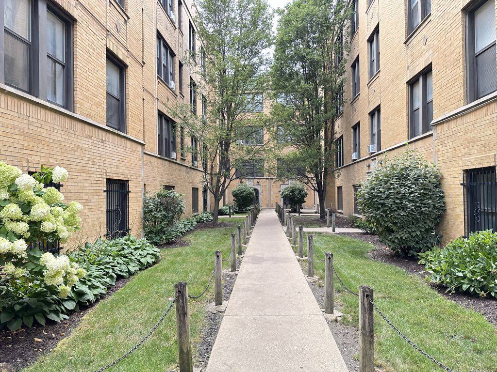 Apartment for rent at 1530 Kedzie #EA9, Chicago, IL 60651