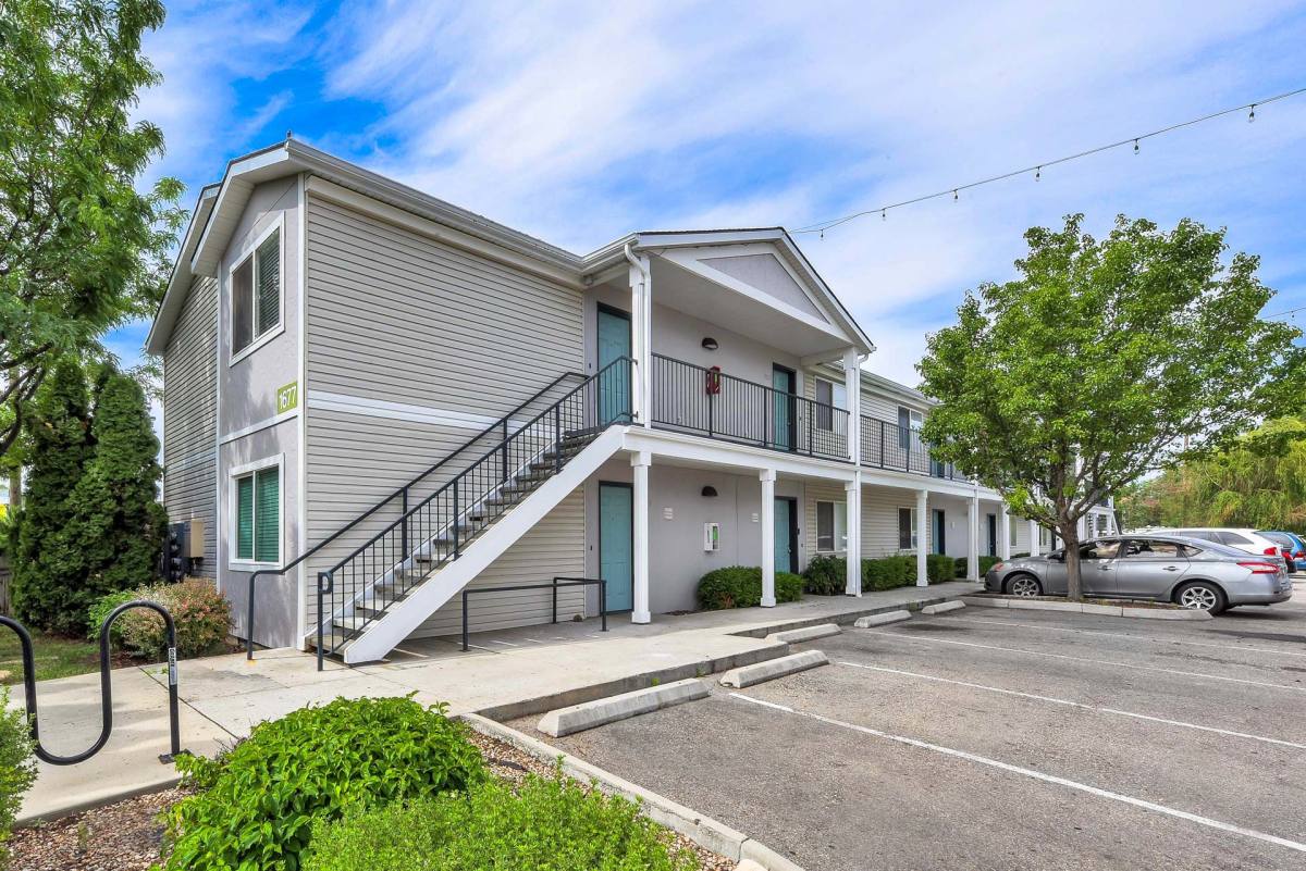 Apartment for rent at 1677 N Raymond, Boise, ID 83704