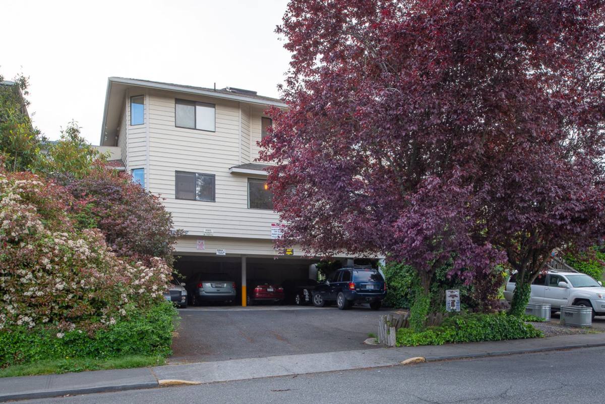 Townhouse for rent at 3314 Wetmore Ave, Everett, WA 98201