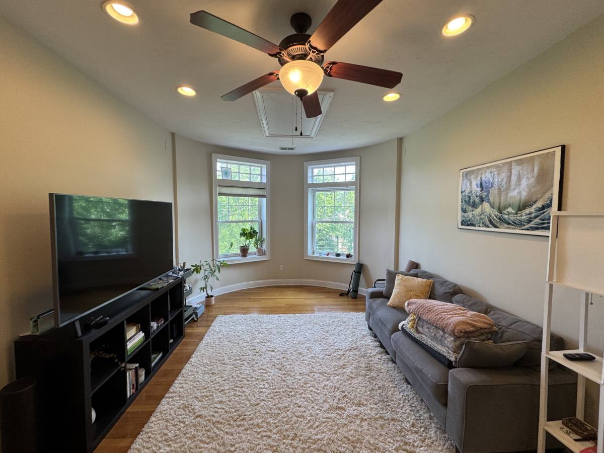 Condo for rent at 1867 Beacon St #4-2, Brookline, MA 02445