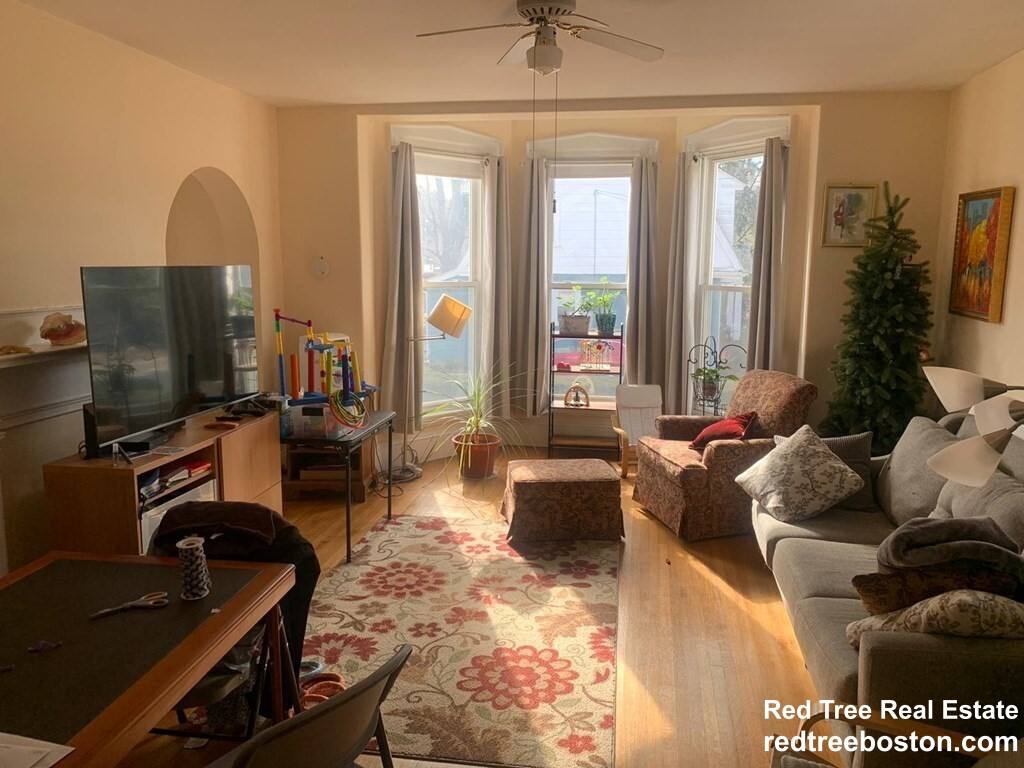 Apartment for rent at 84 Walker St #1, Newtonville, MA 02460