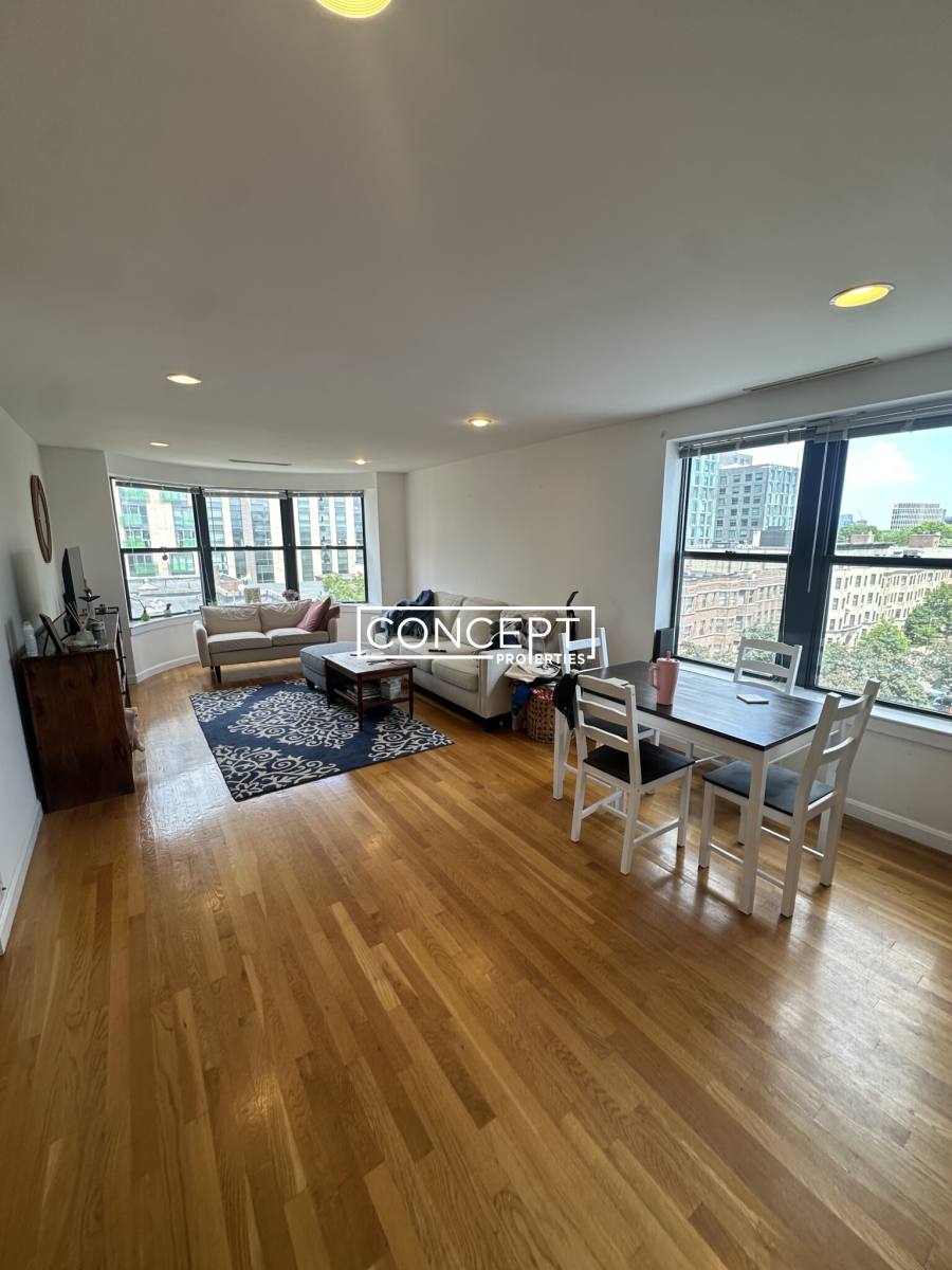 Apartment for rent at 100A Jersey St #701, Boston, MA 02215