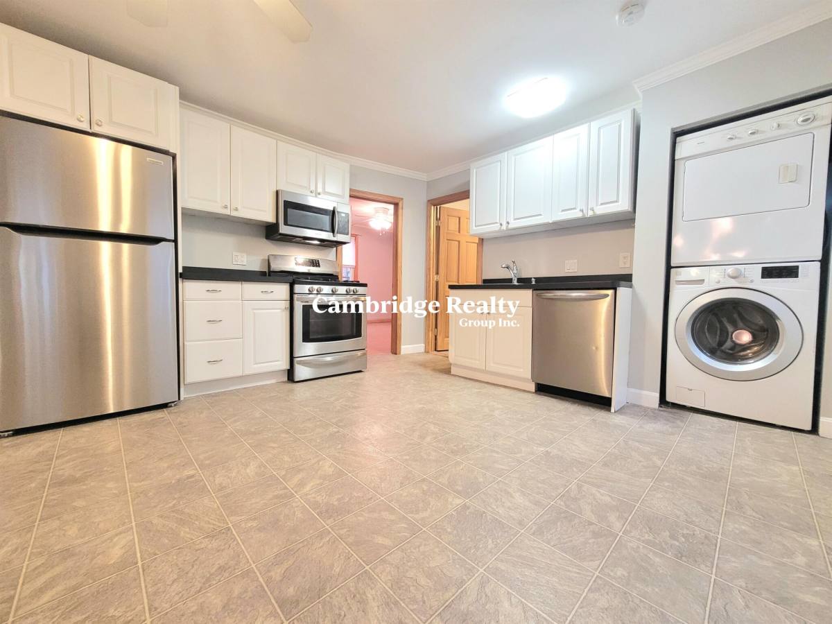 Apartment for rent at 22 Gladstone St #1T, Everett, MA 02149