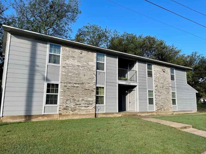 Apartment for rent at 2701A Colonial Ave, Waco, TX 76707