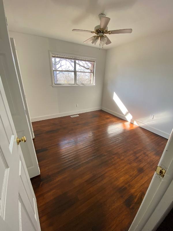 House for rent at 1140 N Valley View Dr, Fayetteville, AR 72701