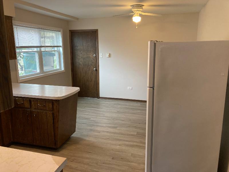 Apartment for rent at 6216 W 65th St #1N, Chicago, IL 60638