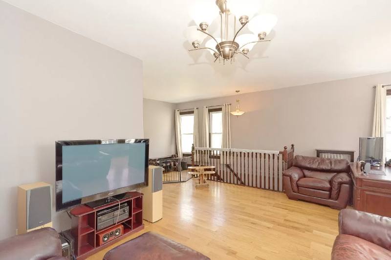 Apartment for rent at 546 Mercer St - 2nd #2, Albany, NY 12208