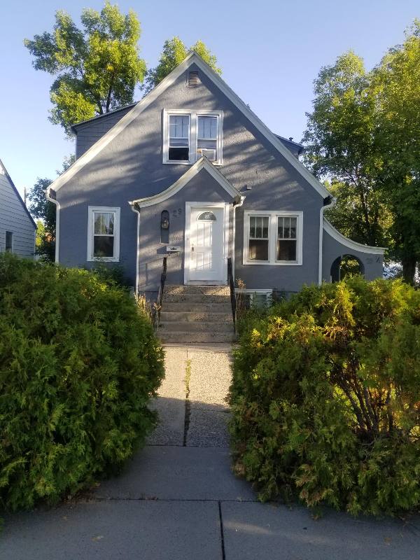 Apartment for rent at 29 1 2 Alderson Ave, Billings, MT 59101
