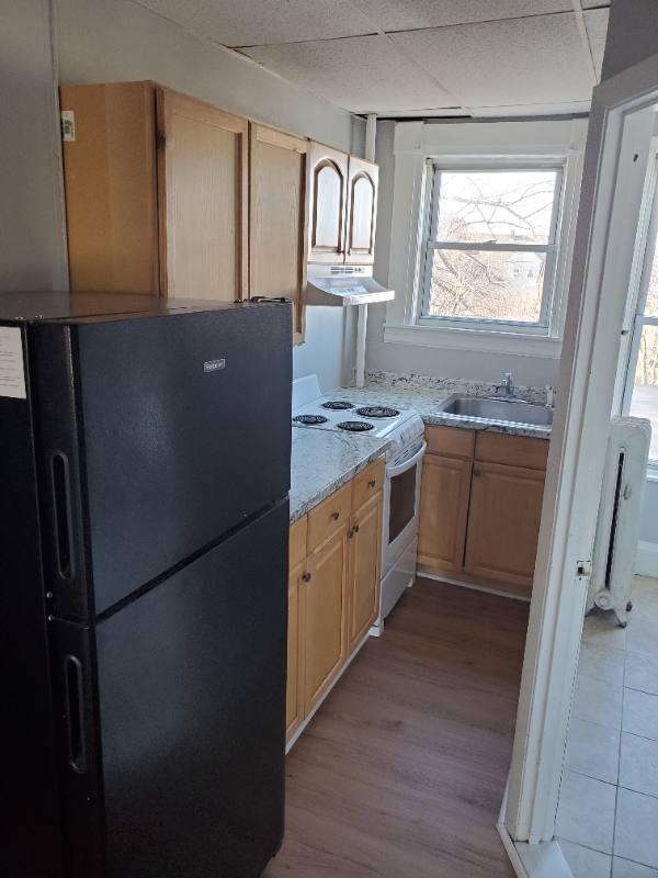 Apartment for rent at 488 Pine St, Manchester, NH 03104