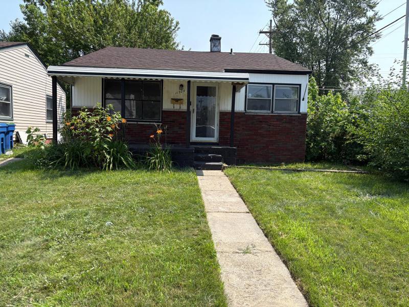 House for rent at 11304 Jackson Ave, Warren, MI 48089
