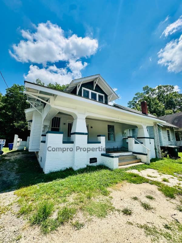 House for rent at 702 Kenan St W, Wilson, NC 27893