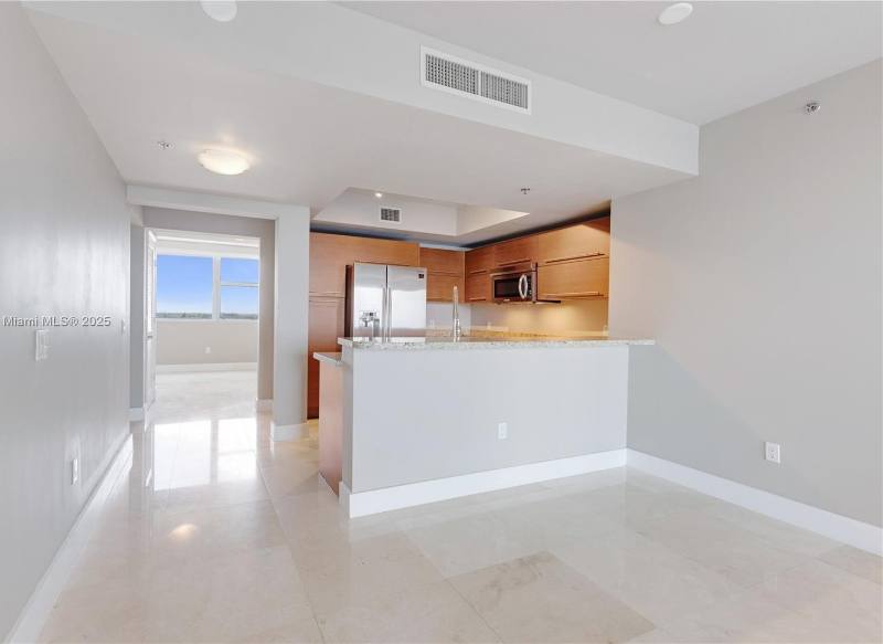 Condo for rent at 2641 N Flamingo Rd #1050J, Fort Lauderdale, FL 33323