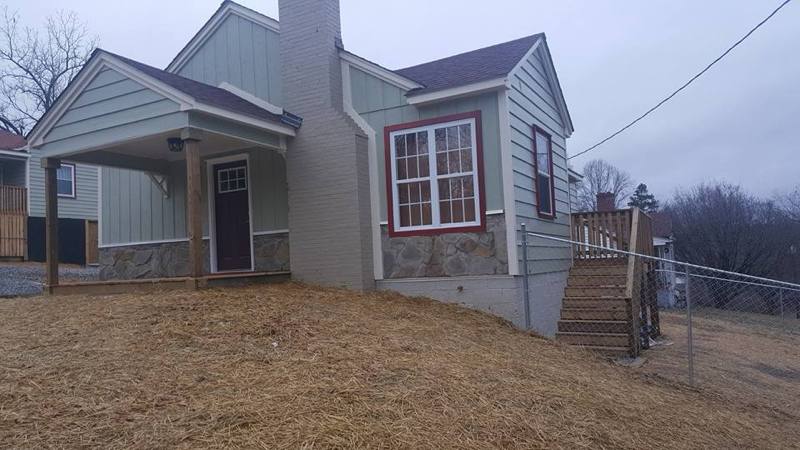 House for rent at 215 Circle Dr, Mount Airy, NC 27030