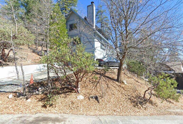 House for rent at 615 Sonoma Dr, Lake Arrowhead, CA 92352