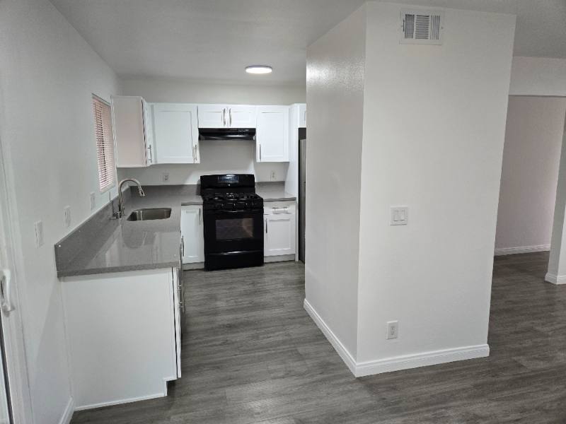 Townhouse for rent at 4431 Tremont St #5, San Diego, CA 92102