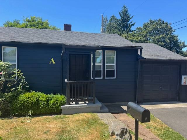 Apartment for rent at 4332 NE Jarrett #A, Portland, OR 97218