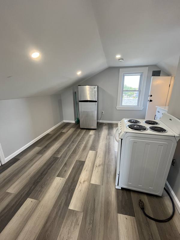 Apartment for rent at 216 Rhode Island Ave #4, East Orange, NJ 07018