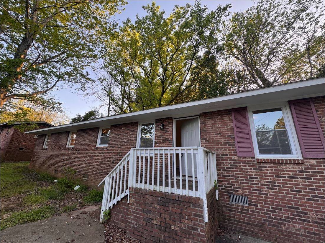 House for rent at 833 S Florida Ave, Greenville, SC 29611