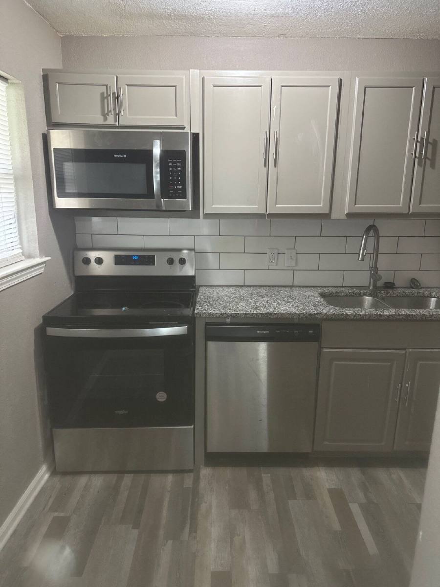 Apartment for rent at 314 Main St #4, Osawatomie, KS 66064