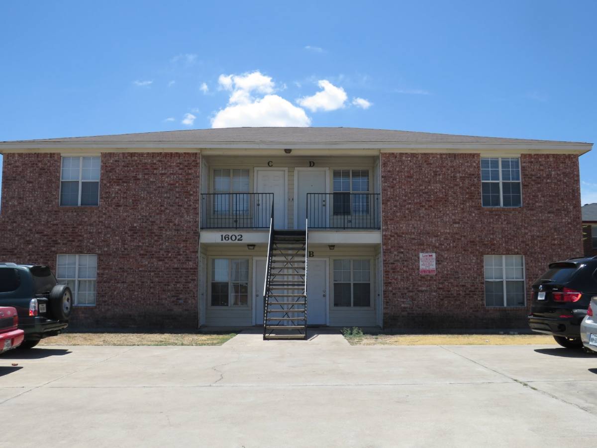 Apartment for rent at 1602 Dugger Circle #A, Killeen, TX 76543