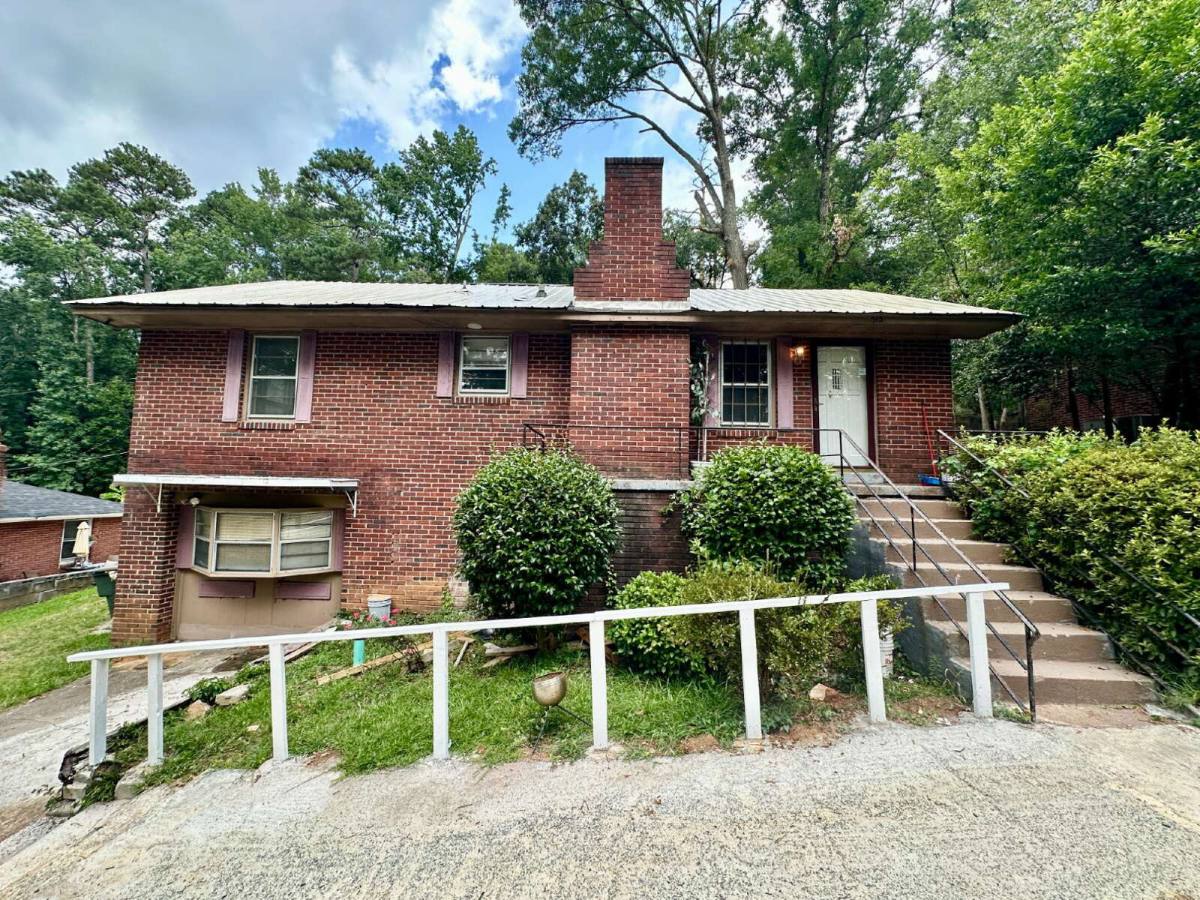 House for rent at 313 Myles Ave, Columbia, SC 29203