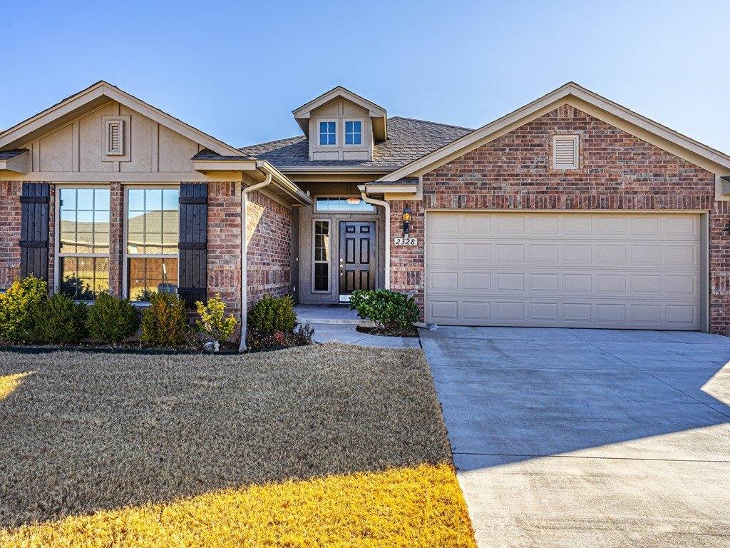 House for rent at 2328 NW 191st Court, Edmond, OK 73012