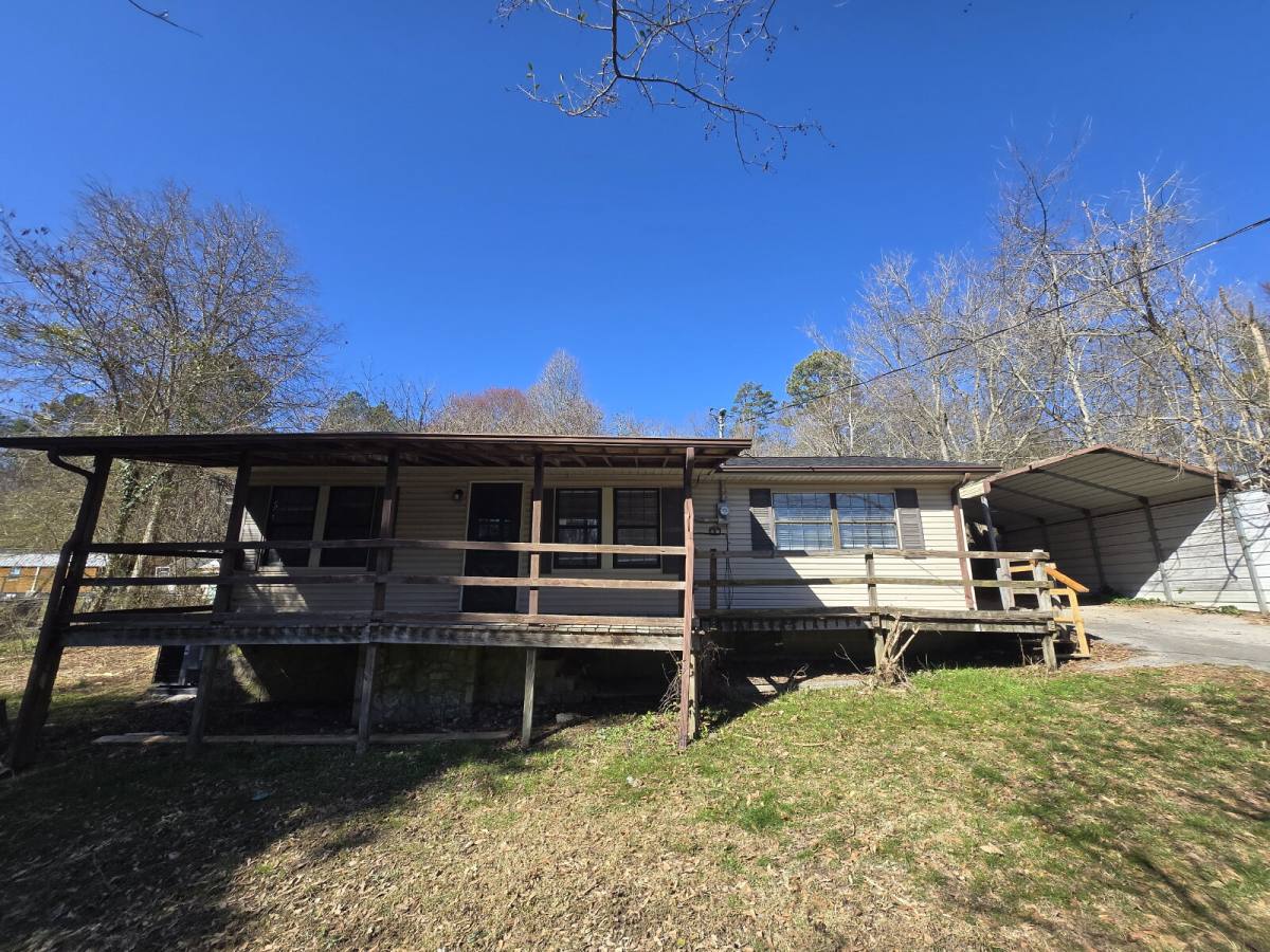 House for rent at 111 Owens Rd, Rossville, GA 30741