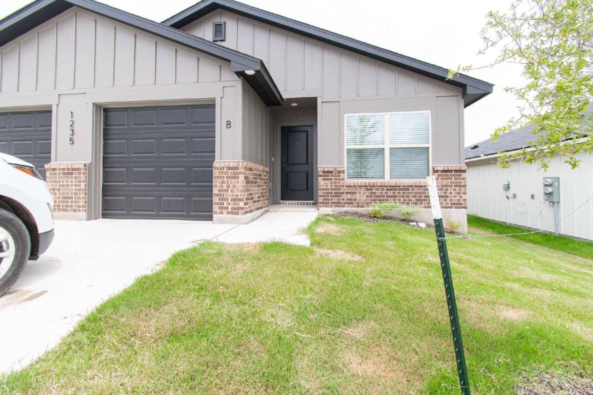 Townhouse for rent at 1235 Concord Dr #B, Copperas Cove, TX 76522