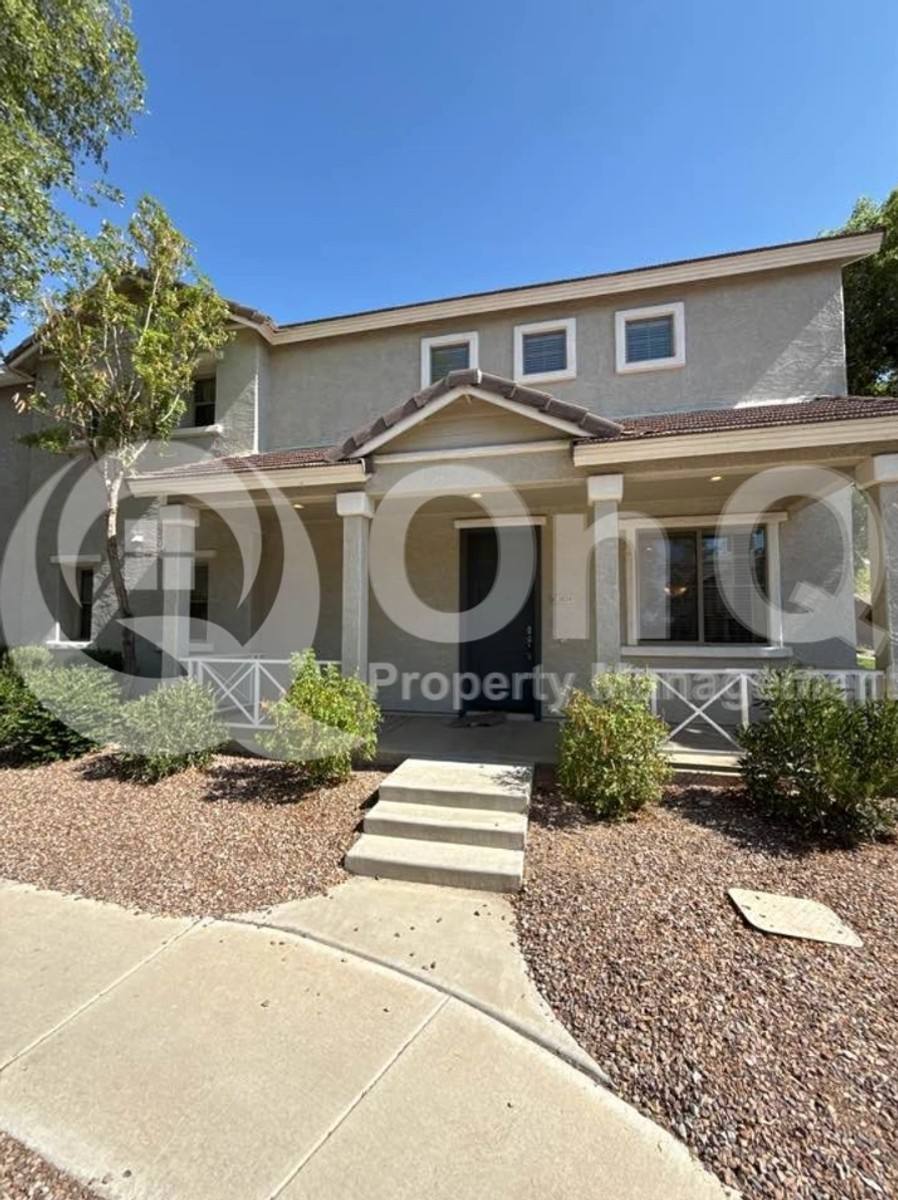 House for rent at 3834 E Santa Fe Lane, Gilbert, AZ 85297