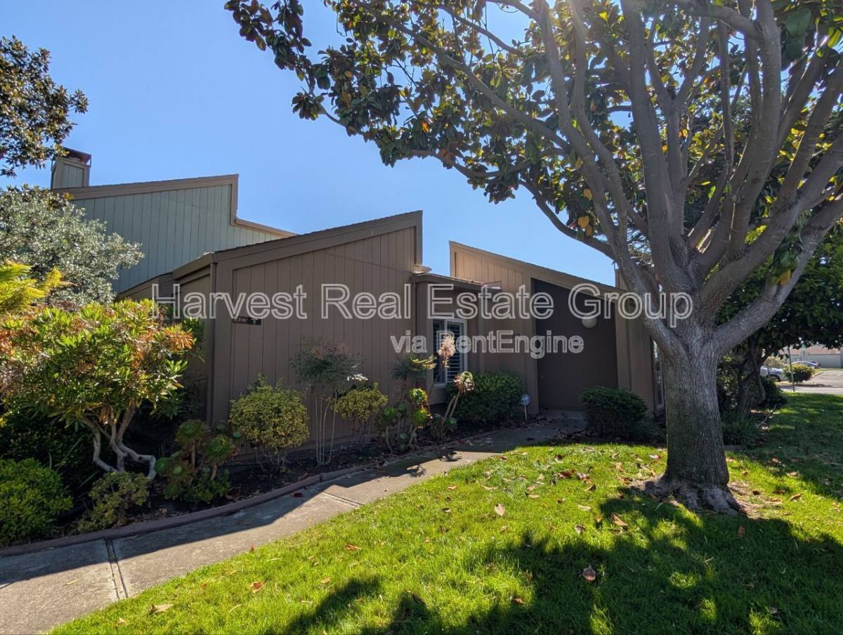 House for rent at 1155 Holly St, Alameda, CA 94502
