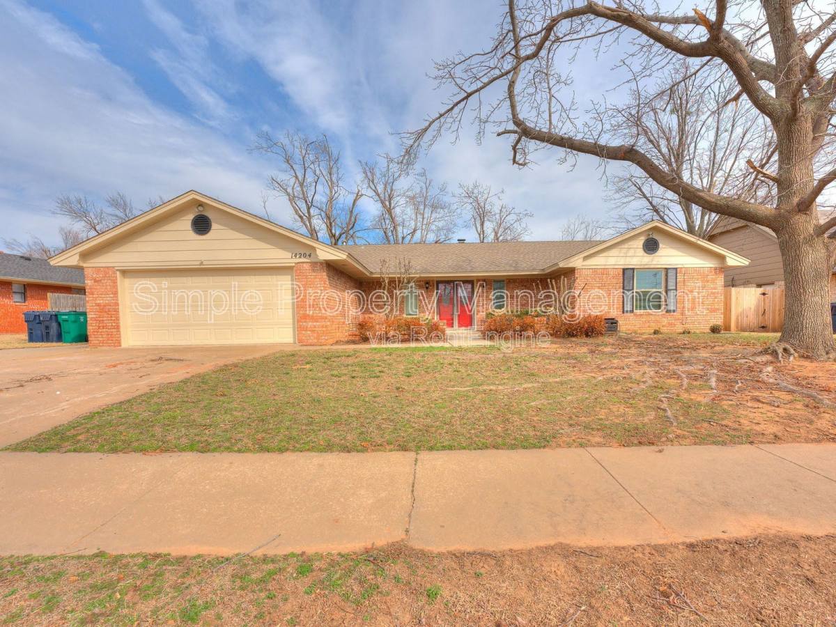 House for rent at 14204 Constitution Ave, Edmond, OK 73013