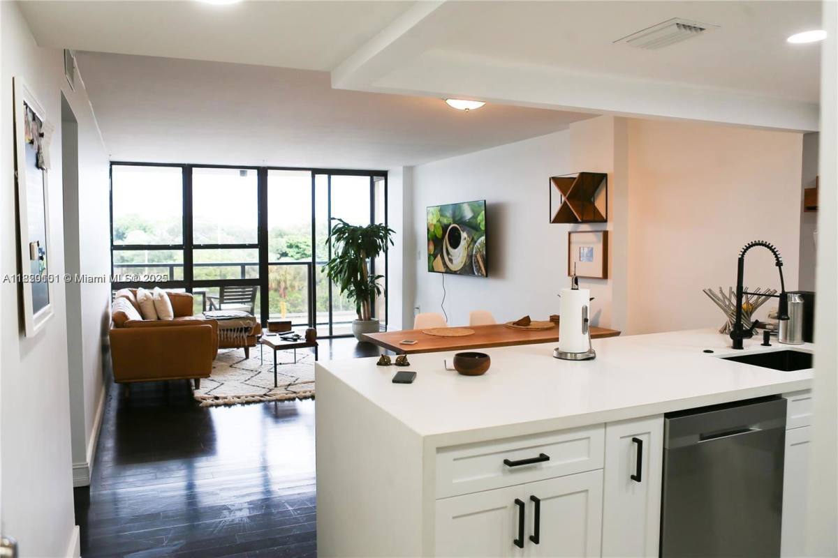 Condo for rent at 600 NE 36th St #310, Miami, FL 33137
