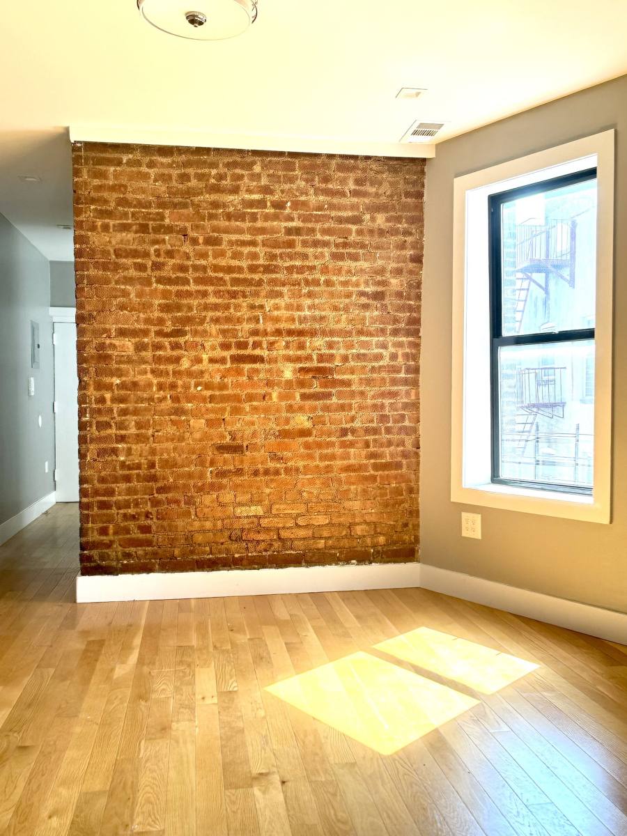 House for rent at 304 W 151st St #23, New York, NY 10039